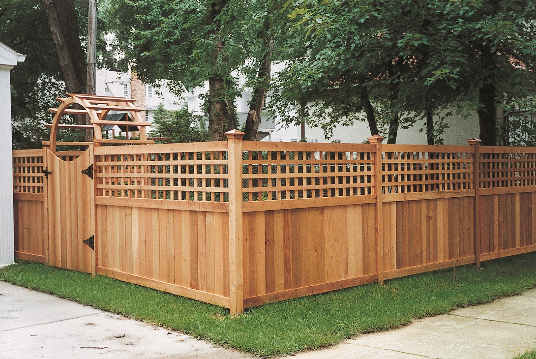 wooden lattice privacy fence